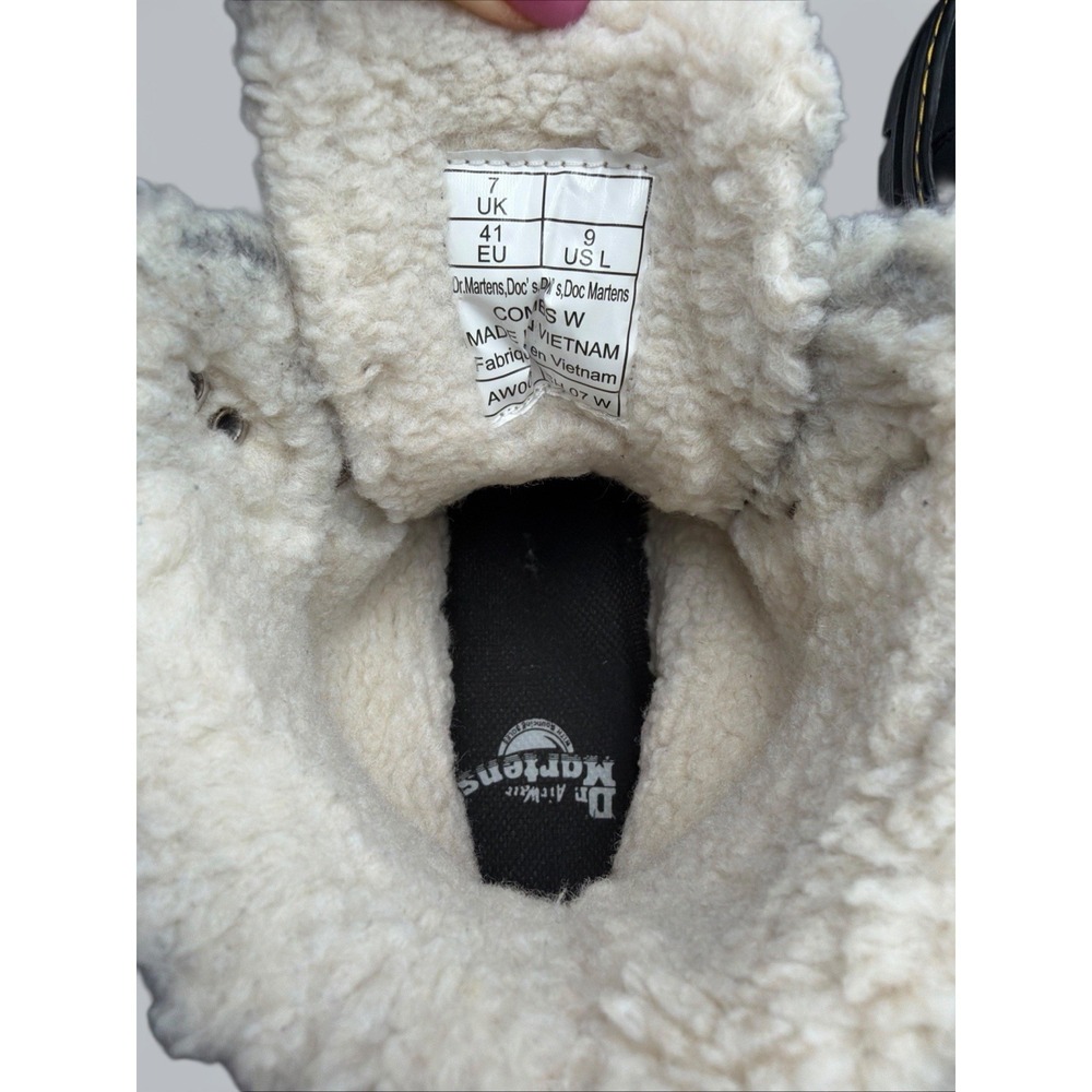 Dr. Martens Combs Black Wyoming Faux Shearling Lined Casual Boots Moto Combat 9 - Picture 11 of 11